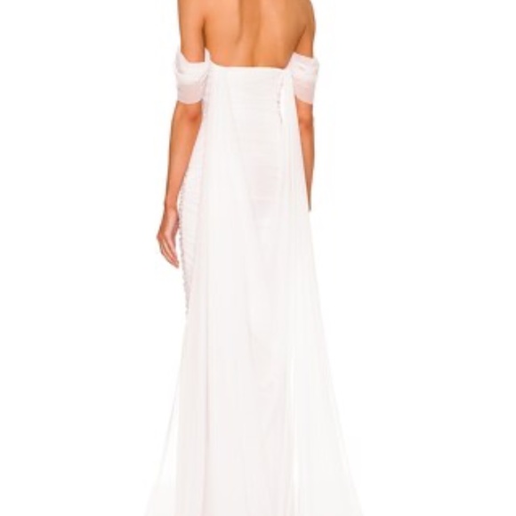 Norma Kamali Walter Fishtail Gown in Snow White - Picture 4 of 16